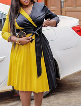 Load image into Gallery viewer, Classy Casual Lady
