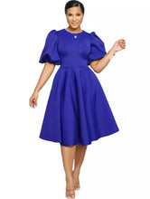 Load image into Gallery viewer, Classy C Lady
