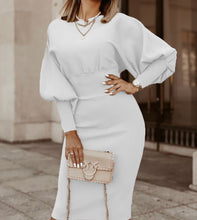 Load image into Gallery viewer, Solid Color Lantern Sleeve Dress
