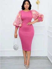 Load image into Gallery viewer, Lady Rose
