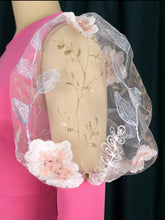 Load image into Gallery viewer, Lady Rose
