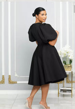 Load image into Gallery viewer, Classy C Lady
