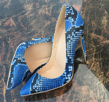 Load image into Gallery viewer, Blue Snake Heels
