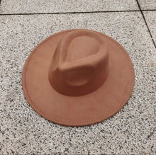 Load image into Gallery viewer, Wide Brim Big Fedora
