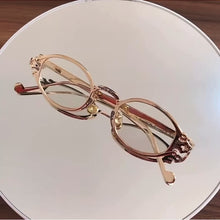 Load and play video in Gallery viewer, Favoured Metal Glasses
