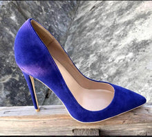Load image into Gallery viewer, Suede Heels
